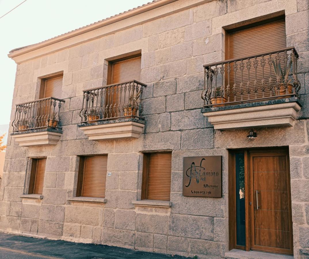 Albergue Hostel Nuestra Senora Del Camino コンバーロ エクステリア 写真
