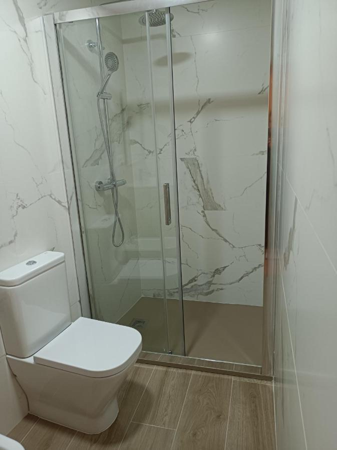 Albergue Hostel Nuestra Senora Del Camino コンバーロ エクステリア 写真
