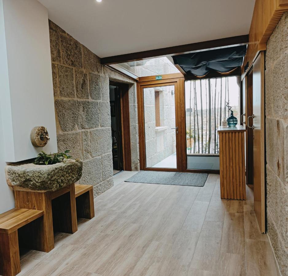 Albergue Hostel Nuestra Senora Del Camino コンバーロ エクステリア 写真