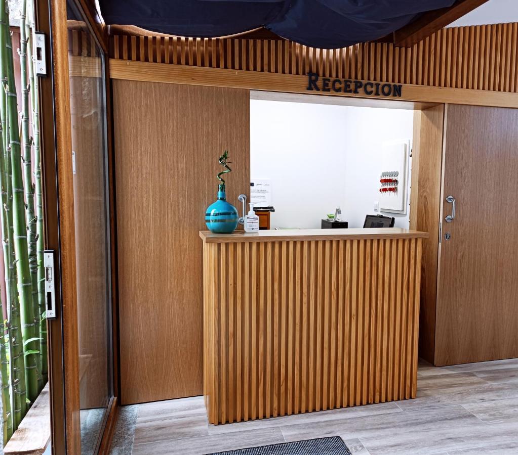 Albergue Hostel Nuestra Senora Del Camino コンバーロ エクステリア 写真