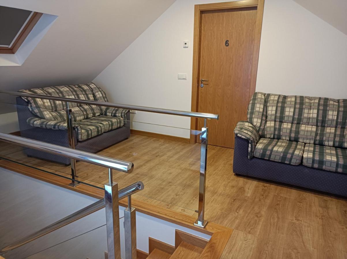 Albergue Hostel Nuestra Senora Del Camino コンバーロ エクステリア 写真